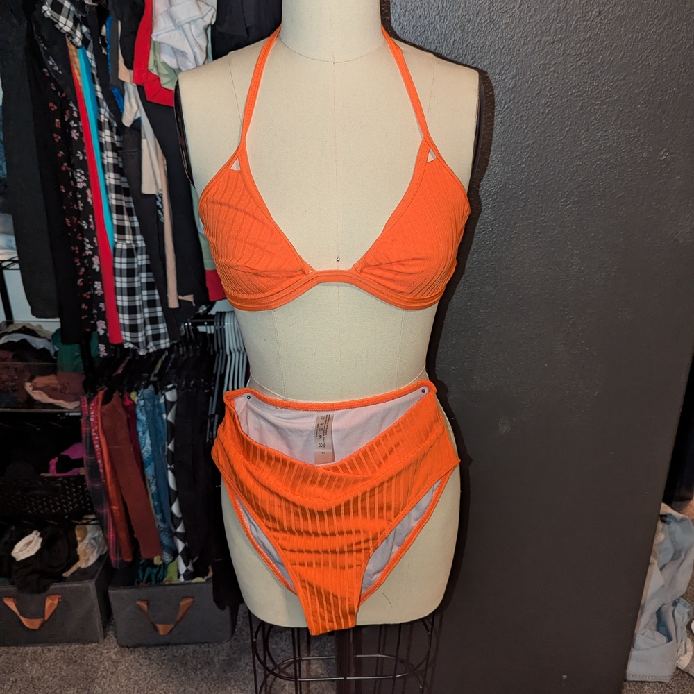 Bikini Bundle - Picture 3 of 14